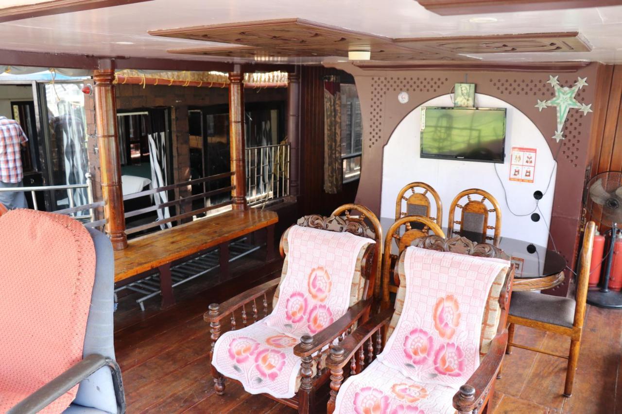 Friends Cruise, Nightstay Houseboat Alappuzha المظهر الخارجي الصورة
